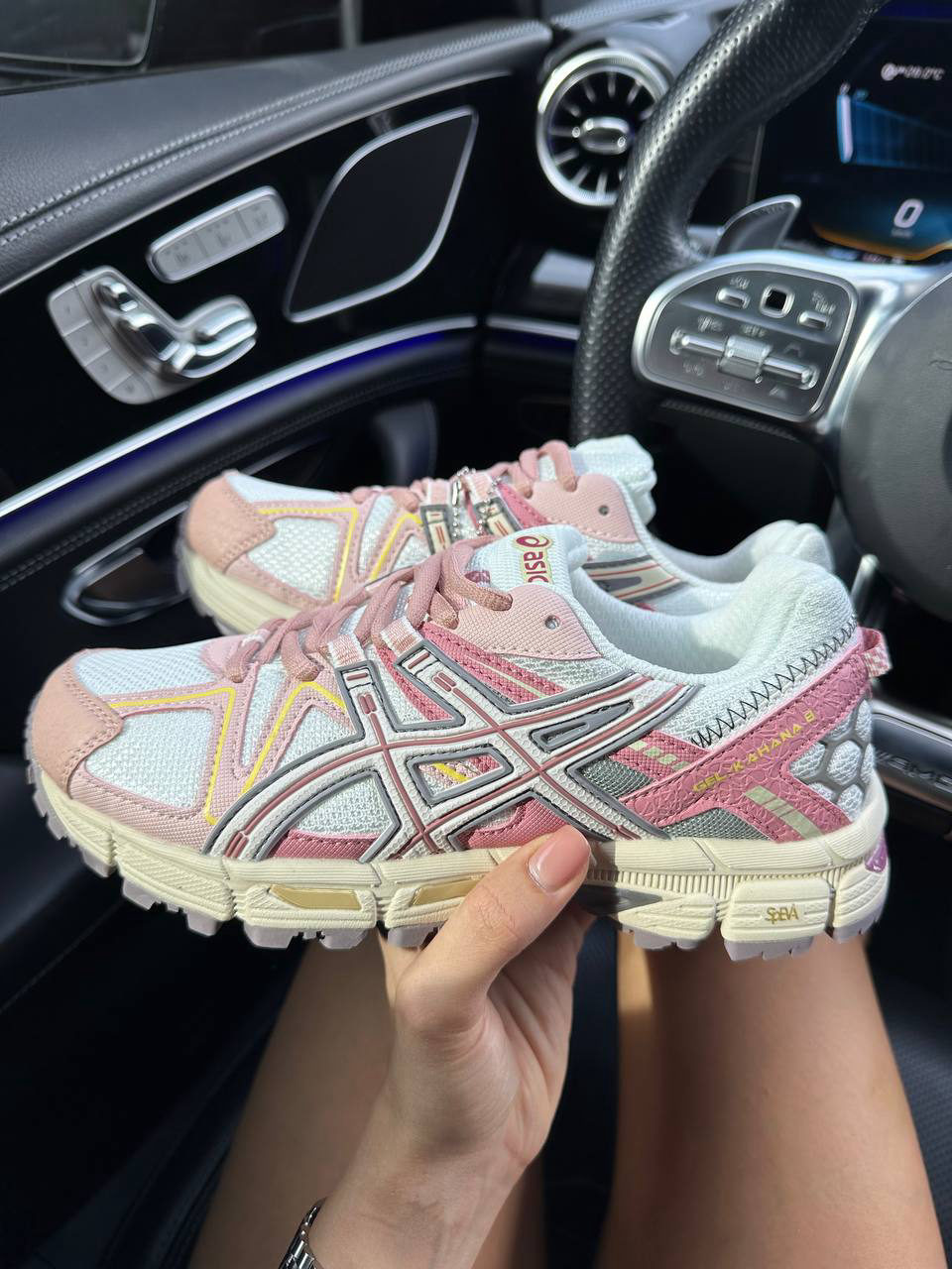 Asics Gel-Kahana 8 Beige Pink — фото 2