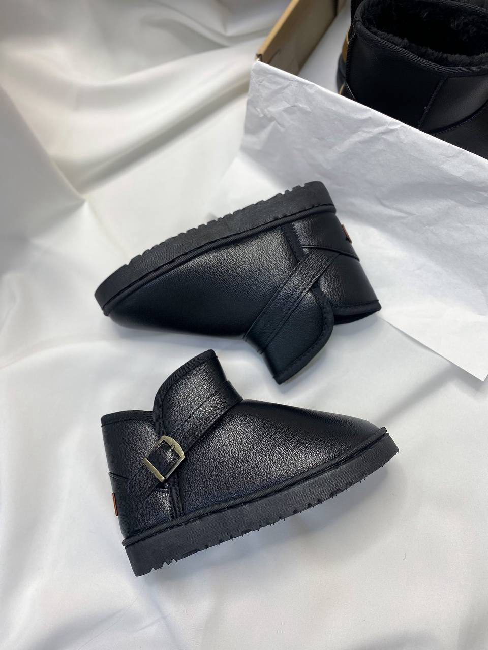 Ugg Mini Black No logo — фото 2
