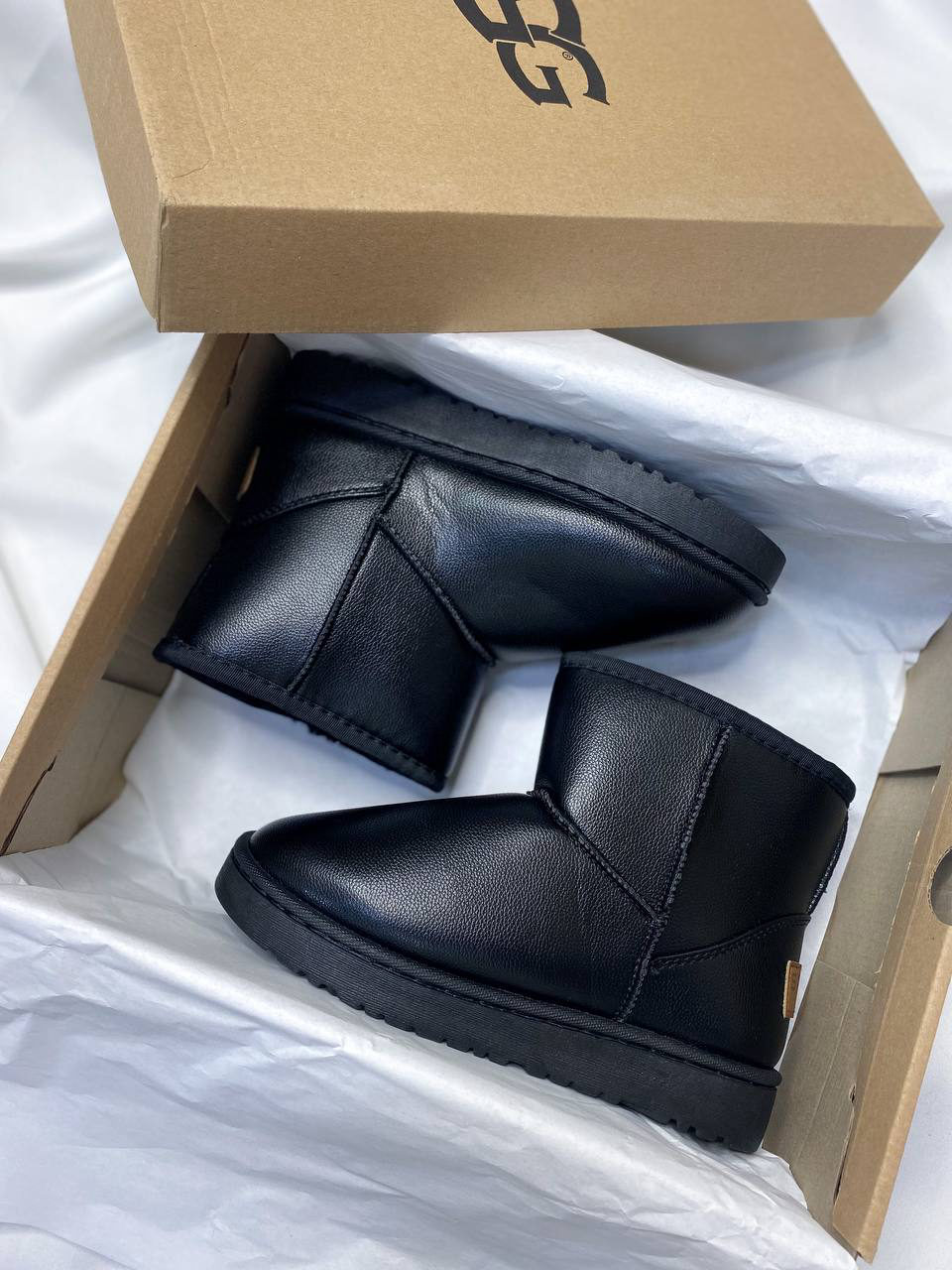 Ugg Mini Black Leather No logo — фото 3