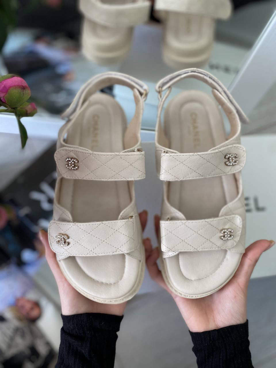 Chanel Sandals Beige — фото 3