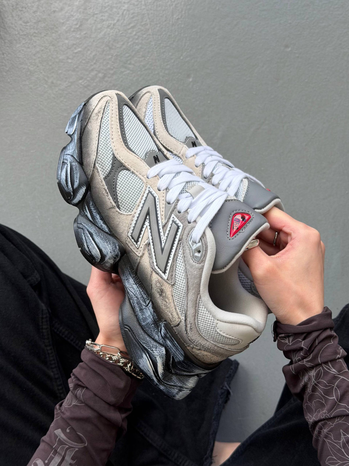 New Balance 9060 Dirty Grey — фото 2