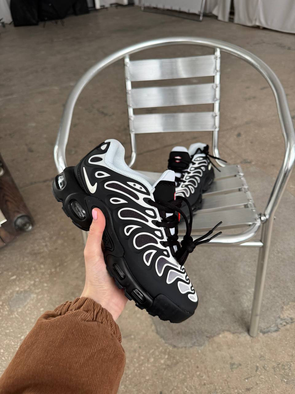 Nike Air Max Tn Plus Drift Black/White — фото 2