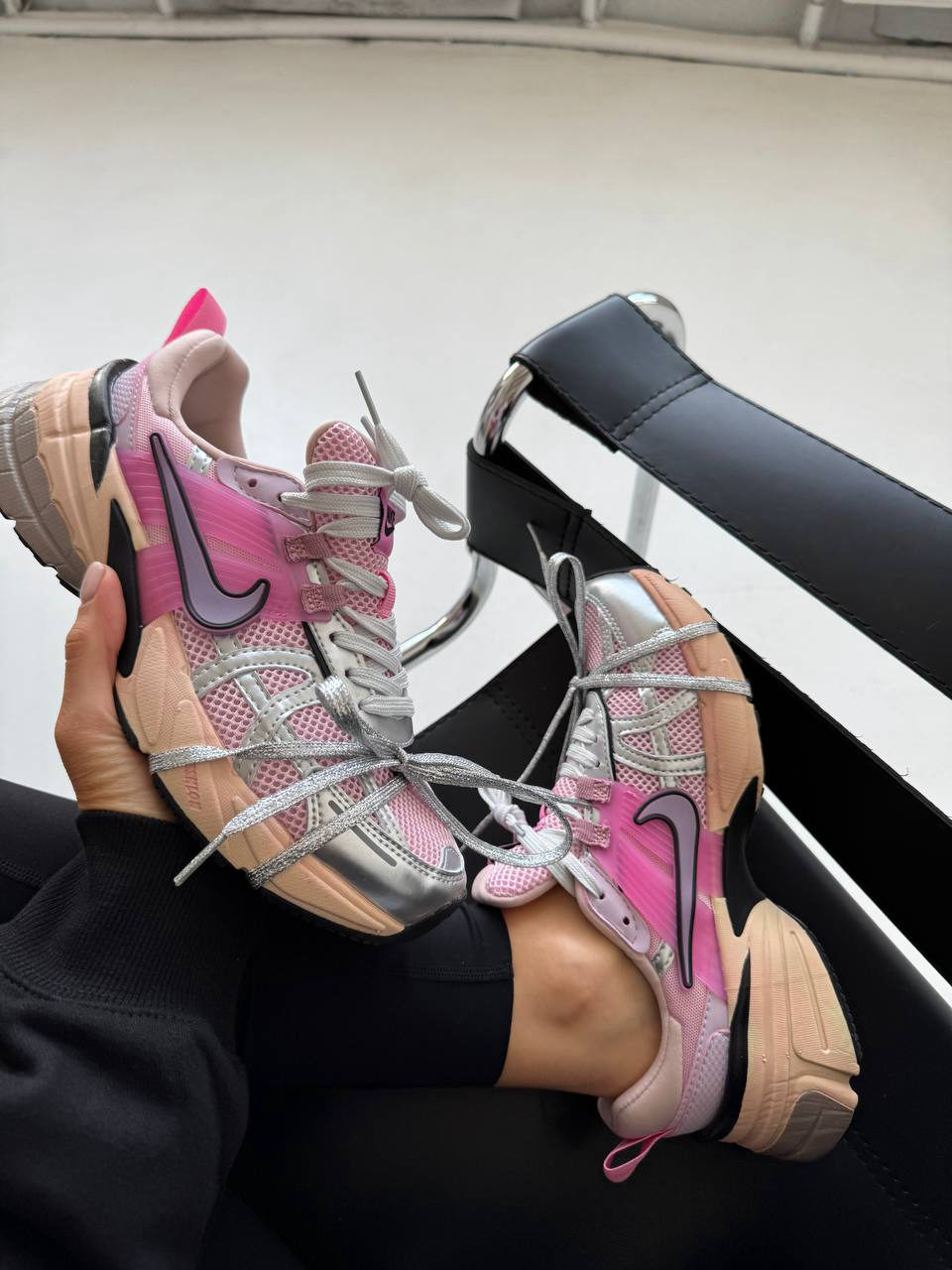 Nike V2K Runtekk Pink Silver — фото 2