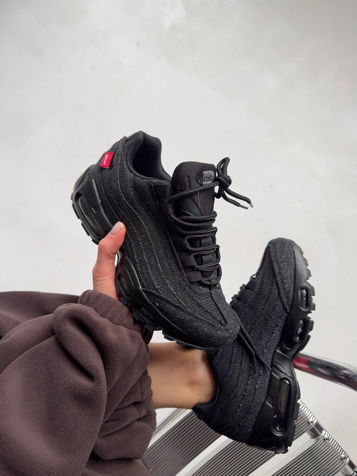 Nike Air Max 95 x Levi's Black — фото 2