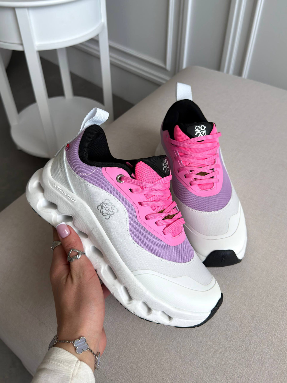 Loewe x On Running Cloudtilt 2.0 Pink White — фото 2