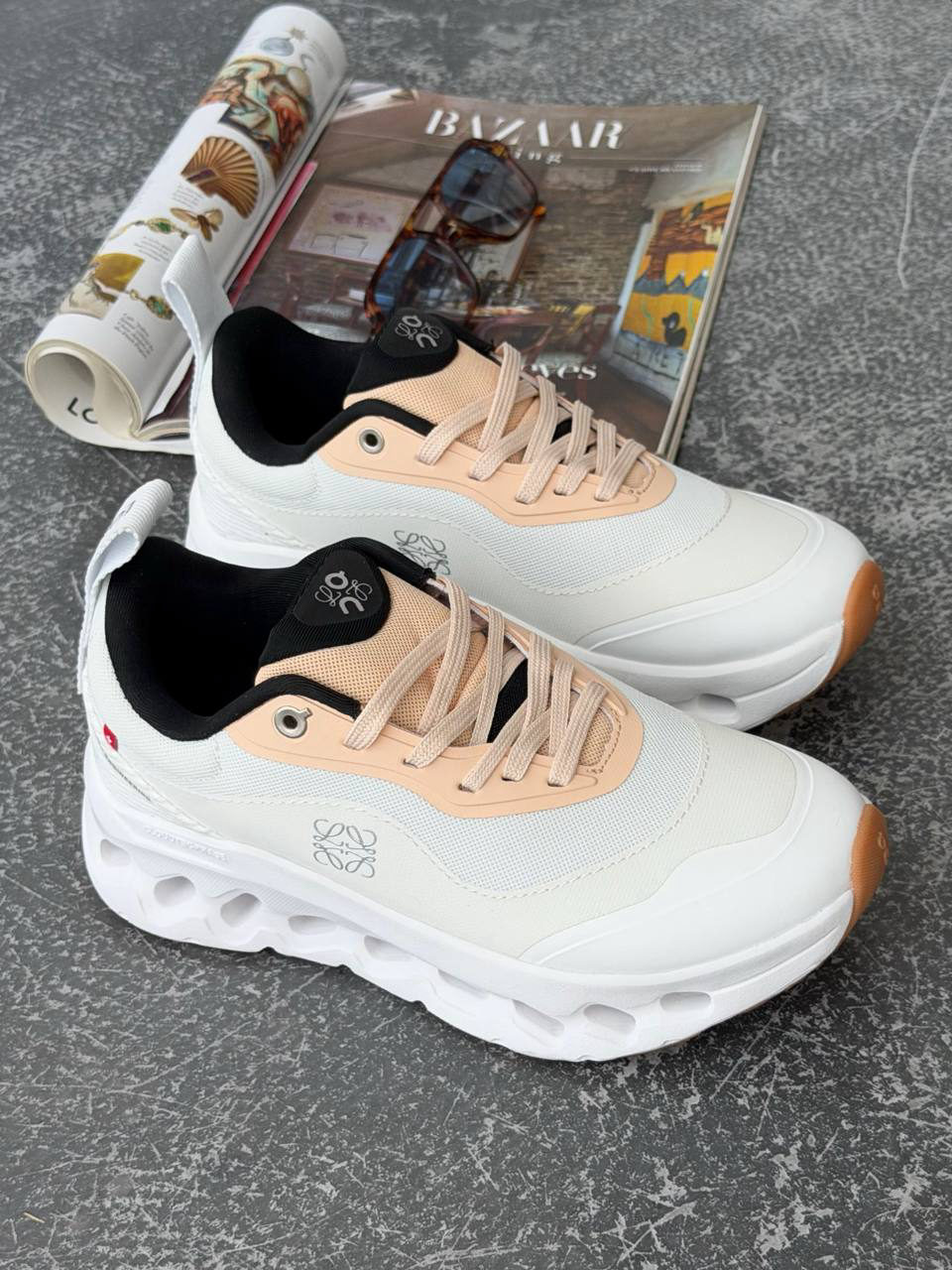 On Running Loewe x On Cloudtilt 2.0 Tan White — фото 2