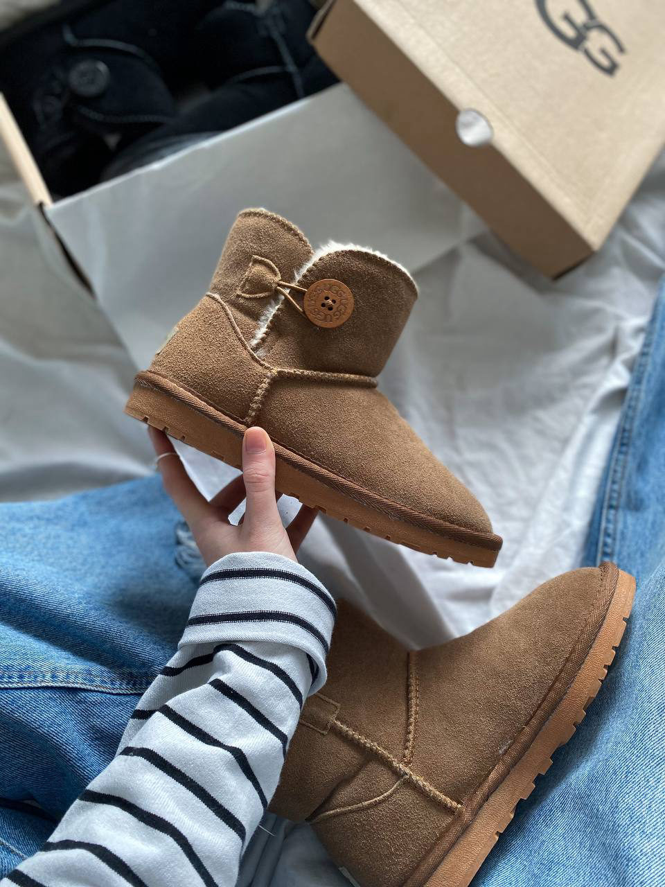 UGG Mini Bailey Button Beige (Распродажа) — фото 2
