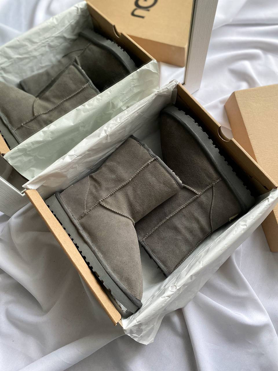 UGG Classic Short Light Gray (Распродажа) — фото 2