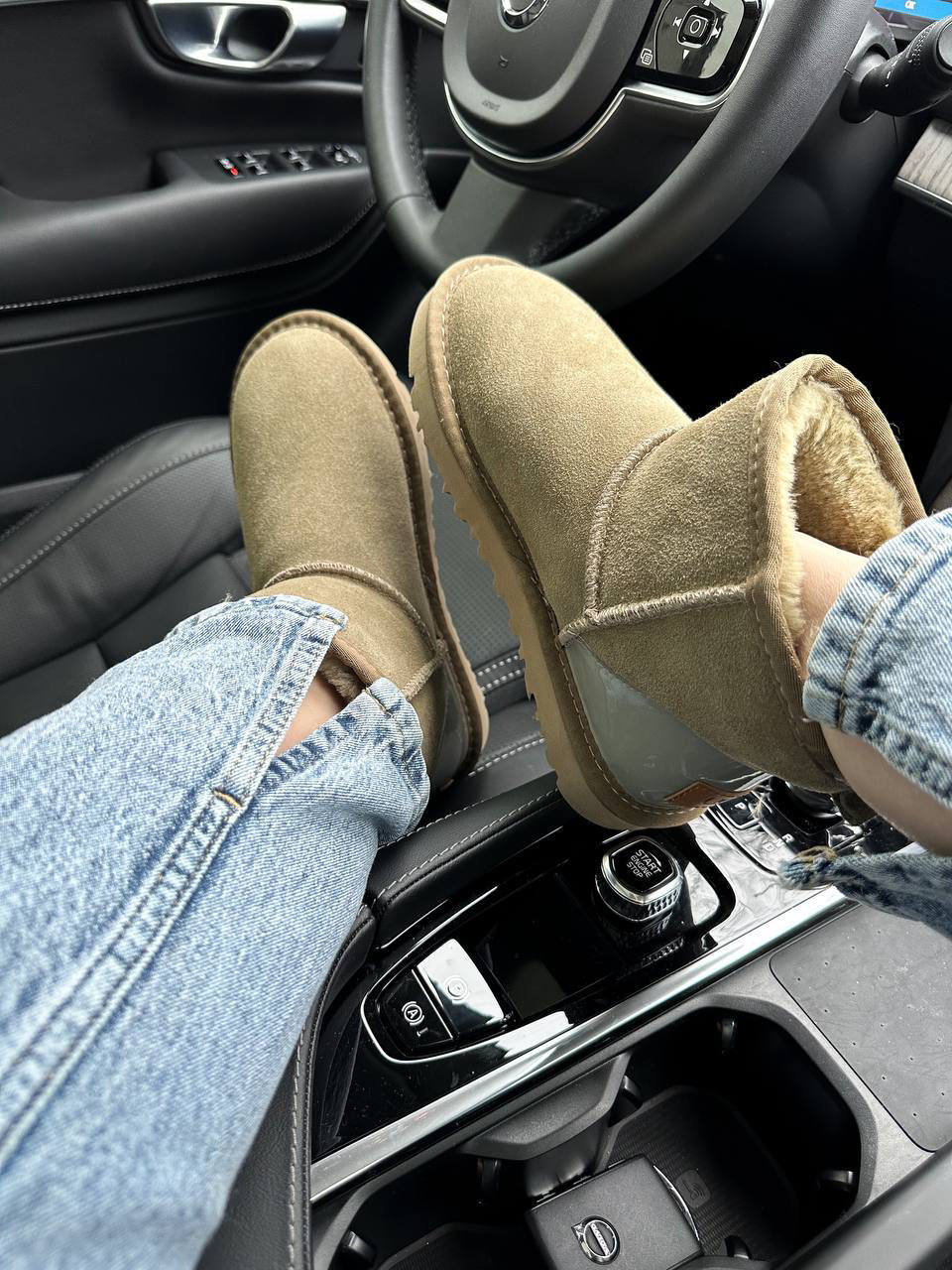 Ugg Classic Mini Mokko Suede — фото 3