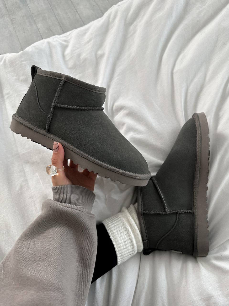 Ugg Ultra Mini Grey Suede РОЗПРОДАЖ — фото 3