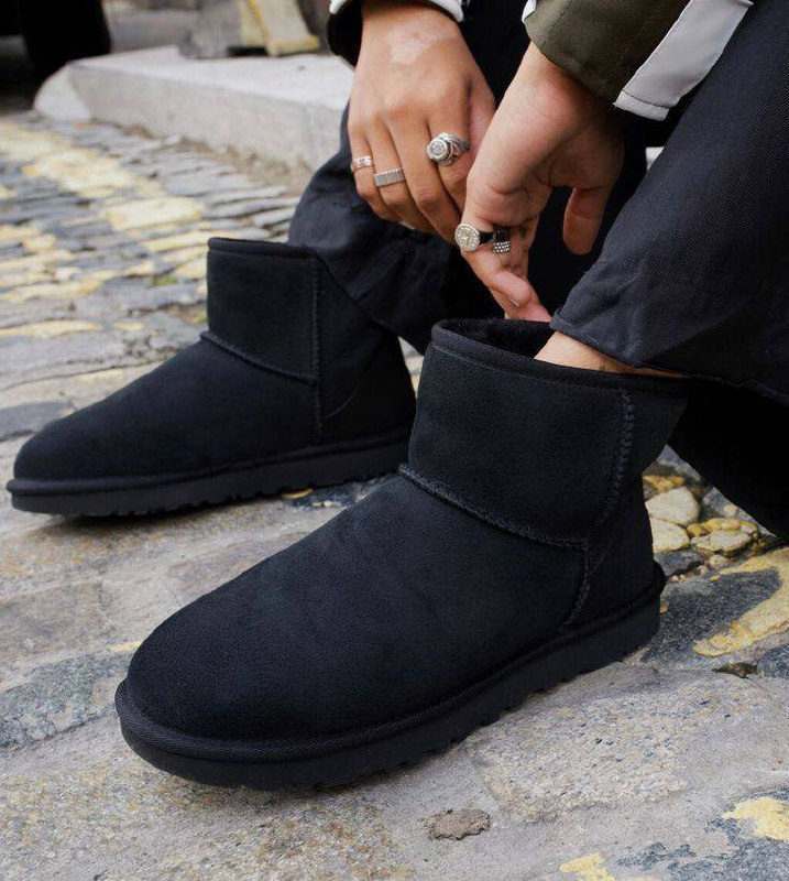 Ugg Mini Black Suede РОЗПРОДАЖ — фото 4