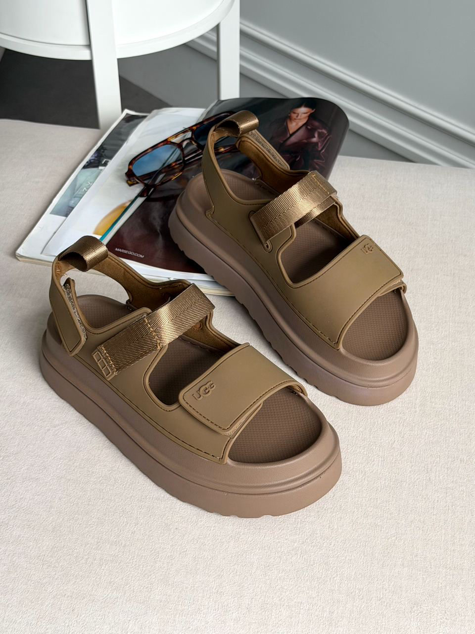 Ugg Goldenglow Sandals Brown — фото 2