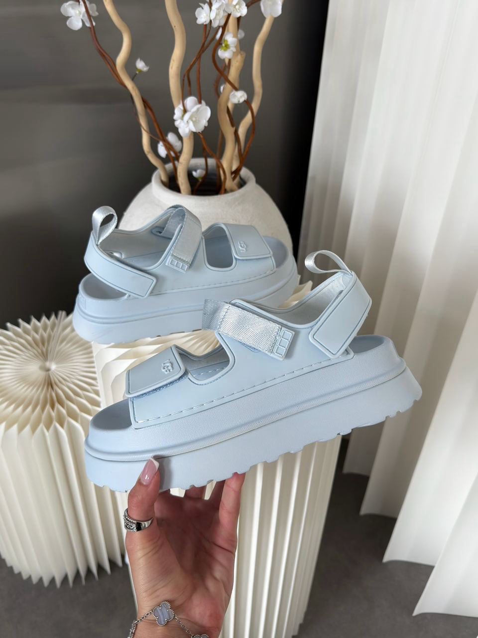 Ugg Goldenglow Sandals Blue/White — фото 2