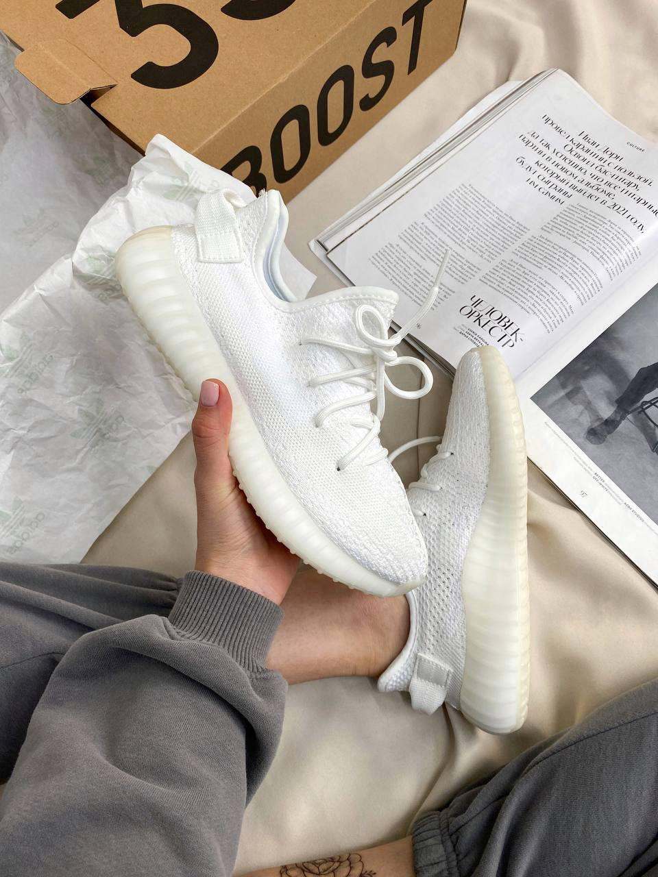 Yeezy 350 Cream White — фото 3