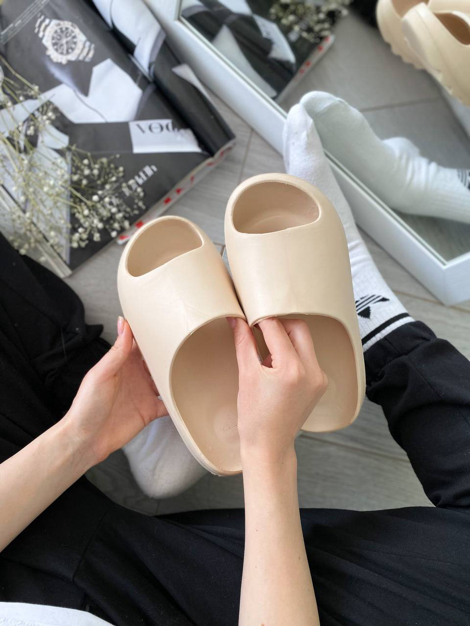 Yeezy Slide Beige Розпродаж — фото 2