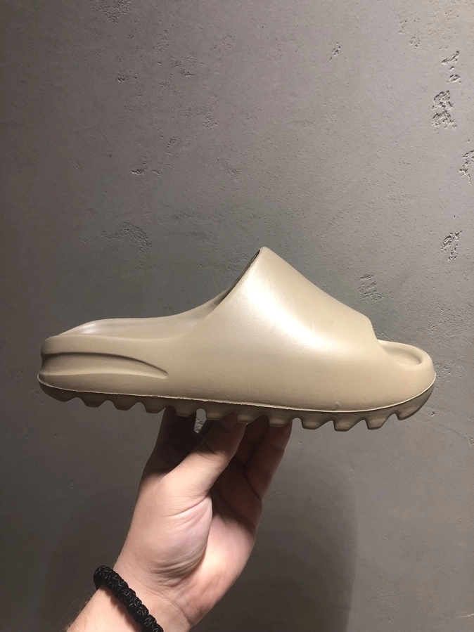 Yeezy Slide Core, арт. 900 — фото 1