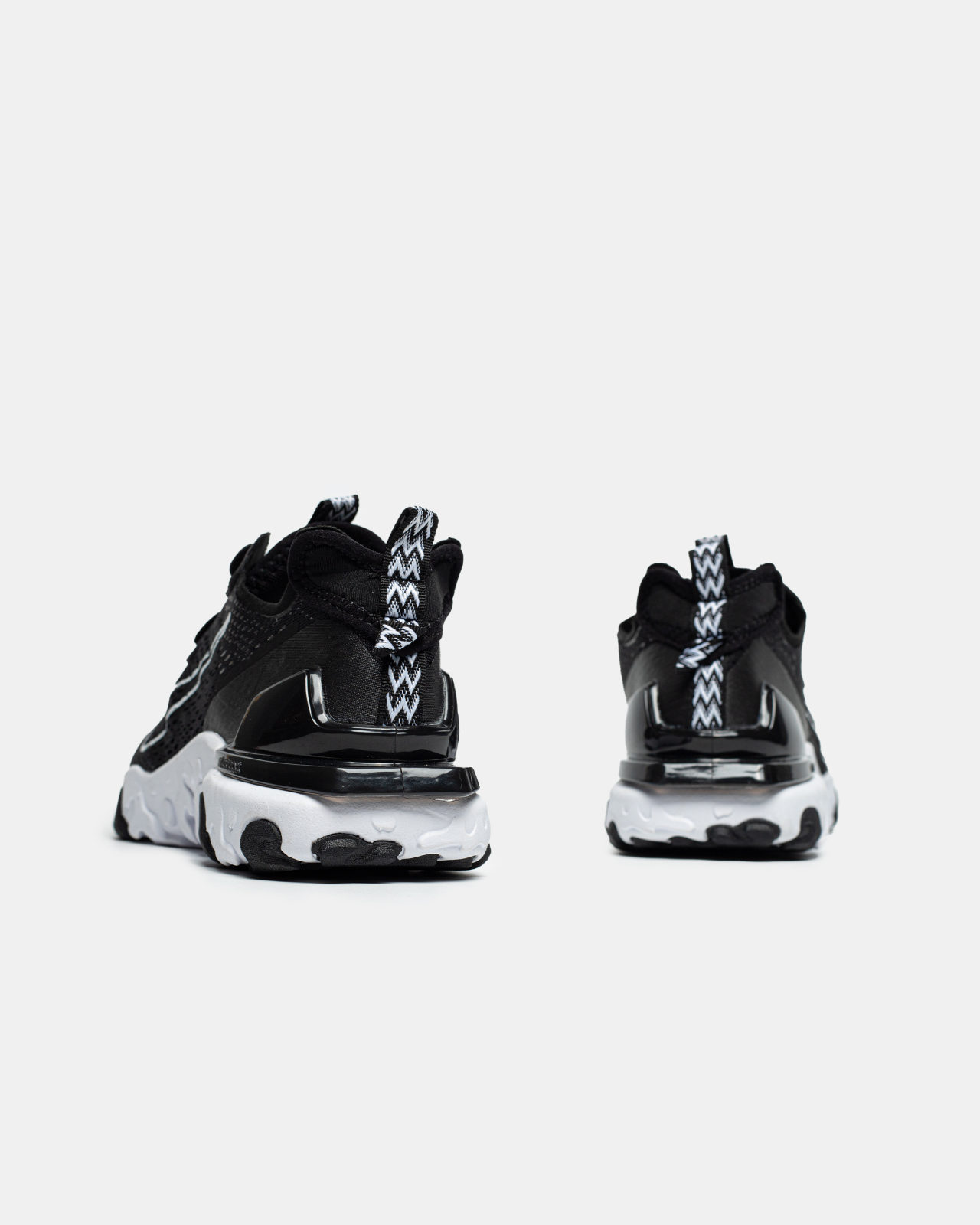 Nike React Black White — фото 4