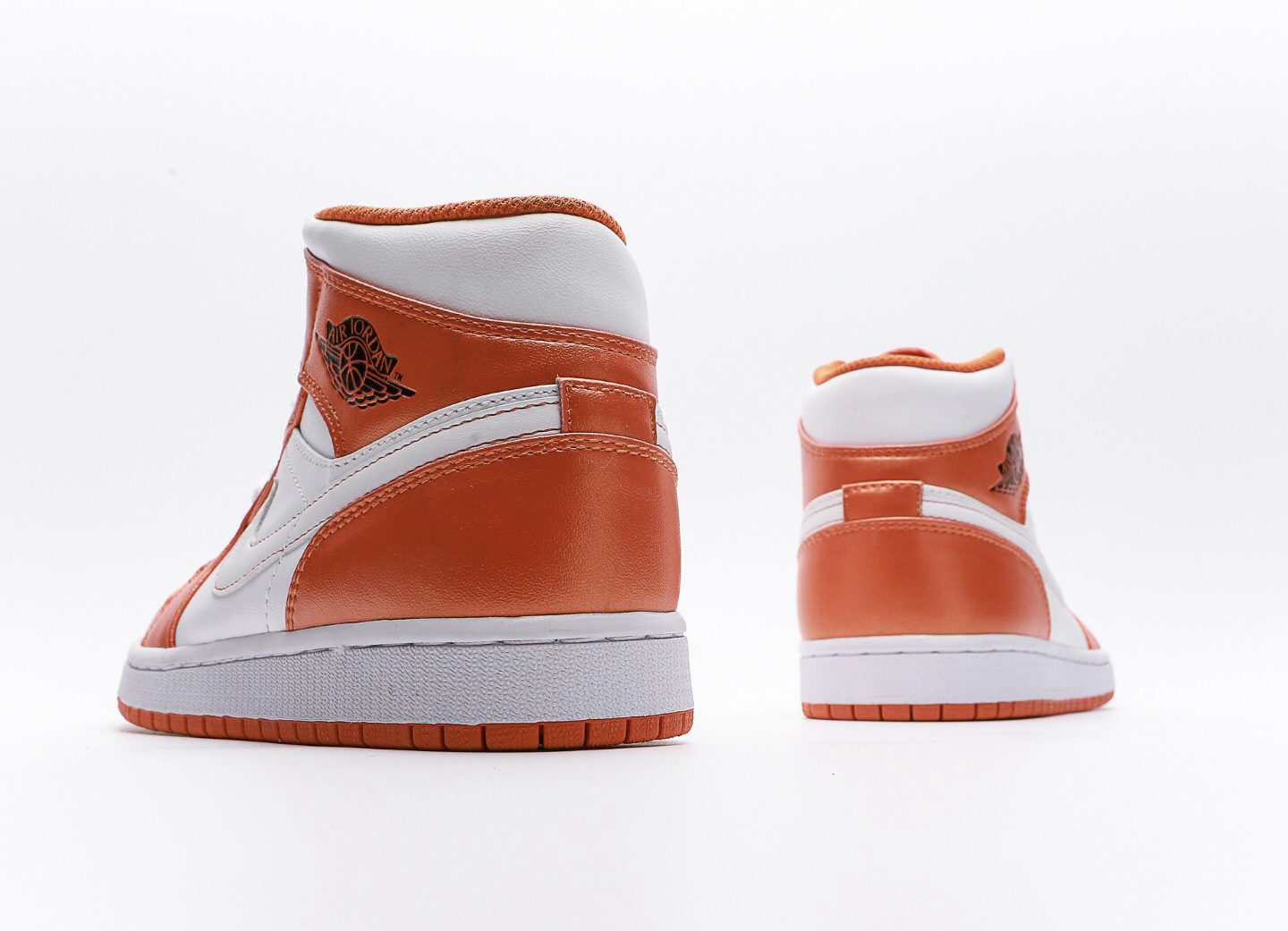 Jordan 1 Retro Electro Orange — фото 3