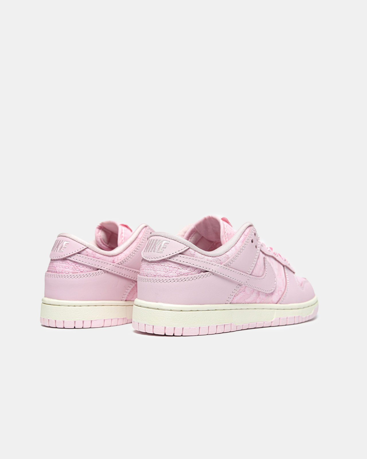 Nike Dunk Regal Pink — фото 4