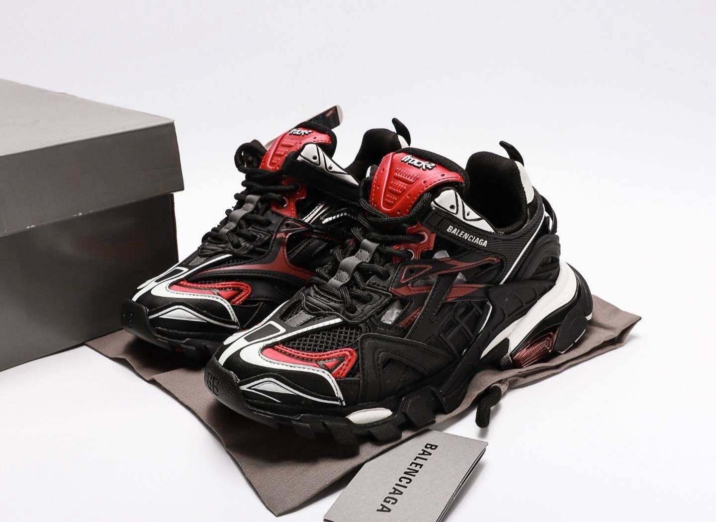 Balenciaga Track 2 Black Red — фото 4
