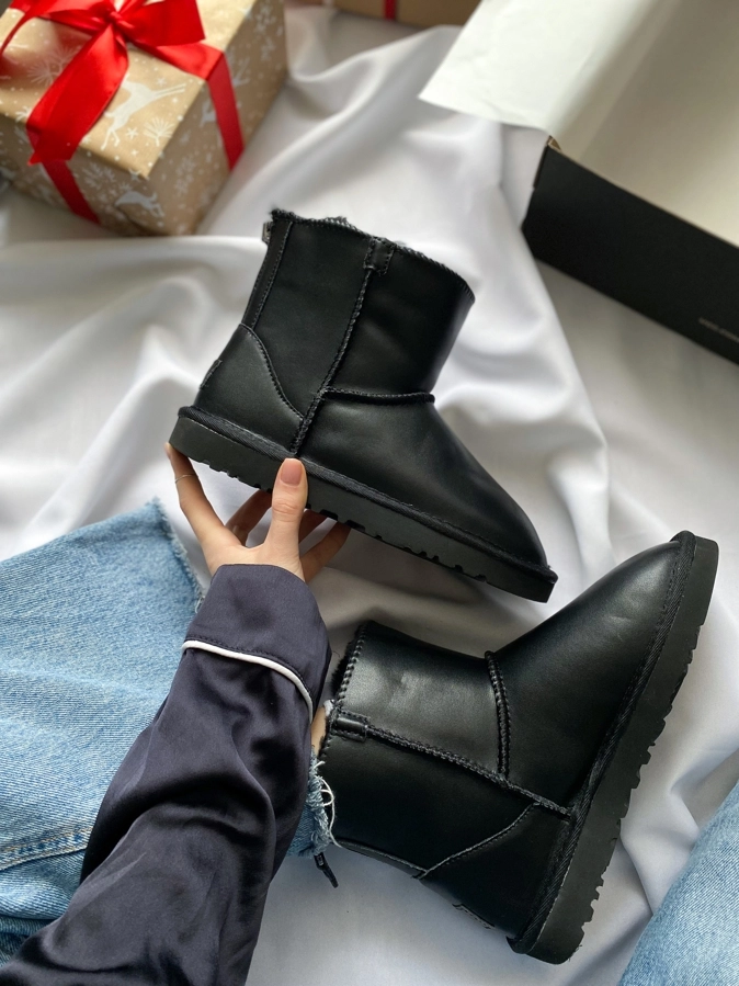 Ugg classic mini II Zip Boot РОЗПРОДАЖ