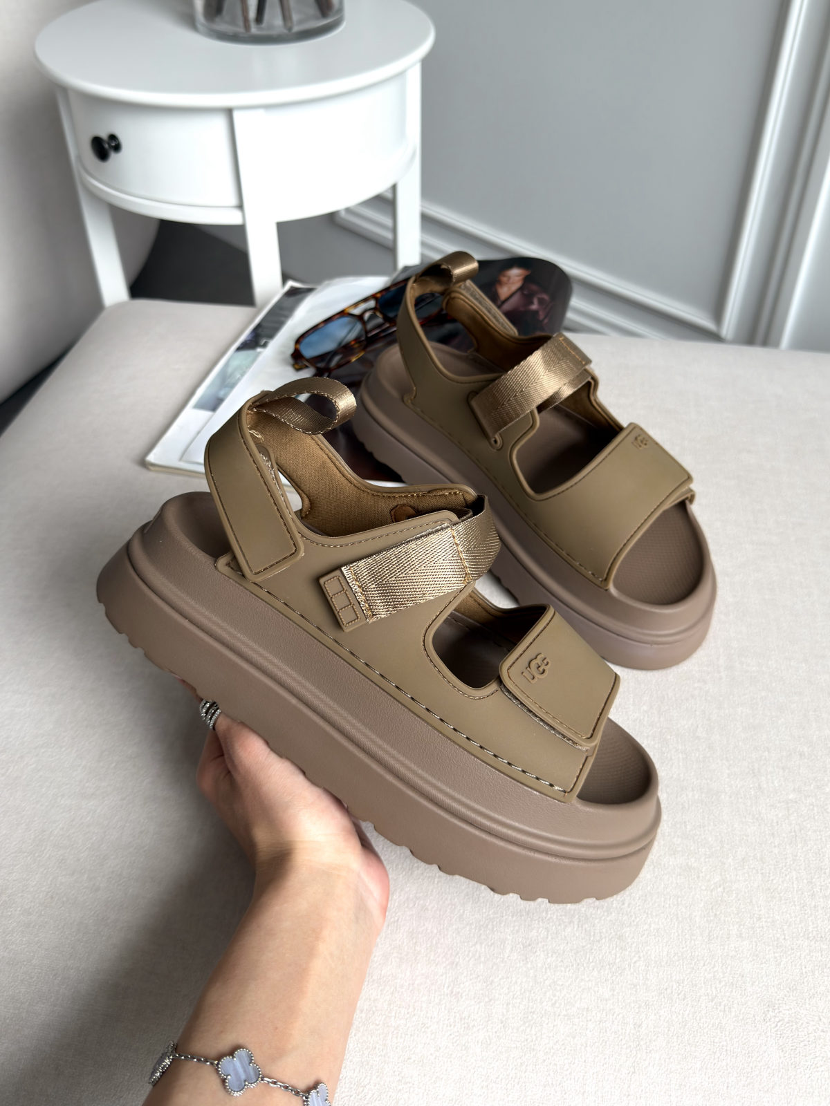 Ugg Goldenglow Sandals Brown, арт. UG098-797975 — фото 1